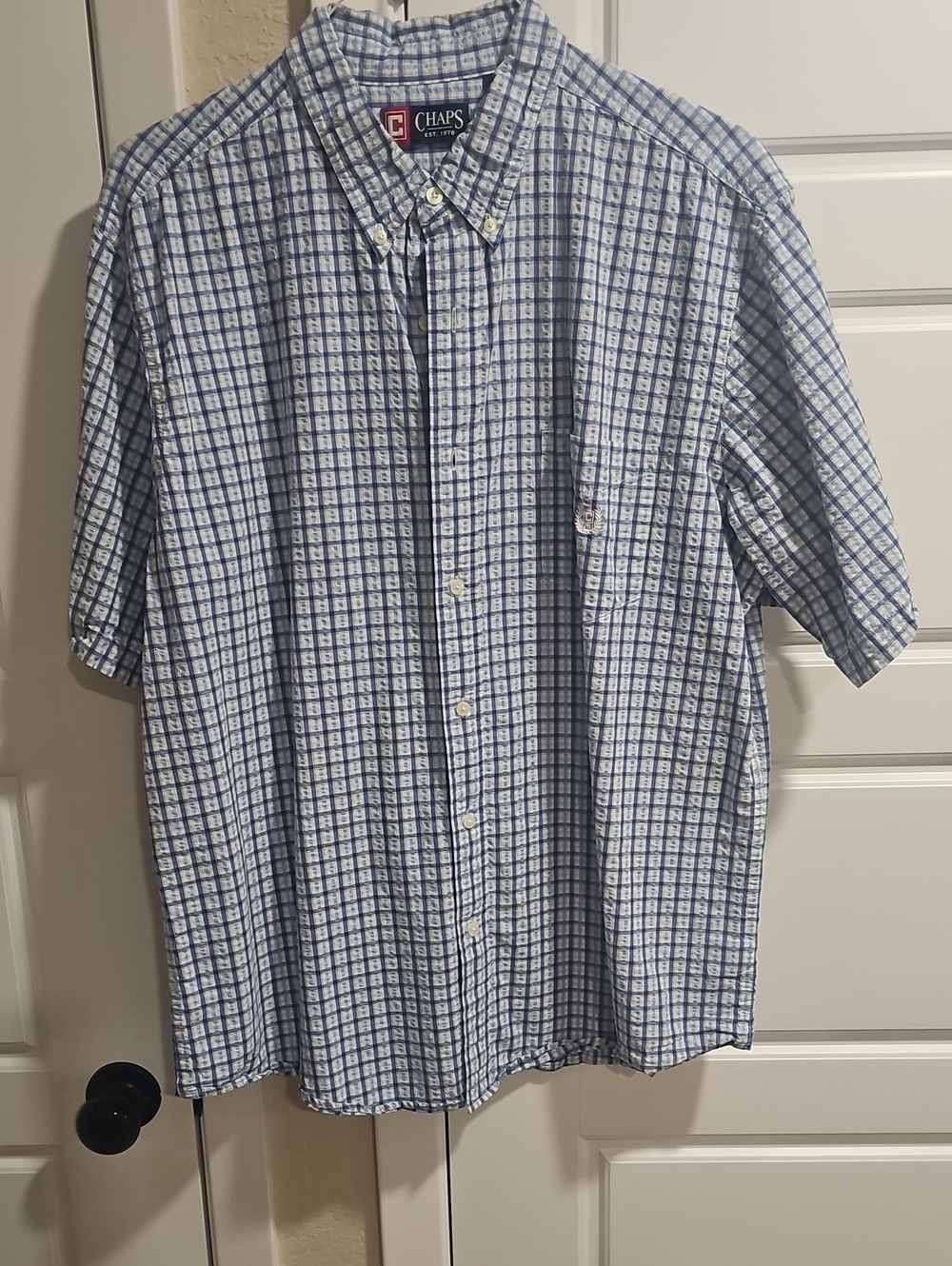 Chaps Light Blue and White Plaid Short-Sleeve Button-Down Shirt